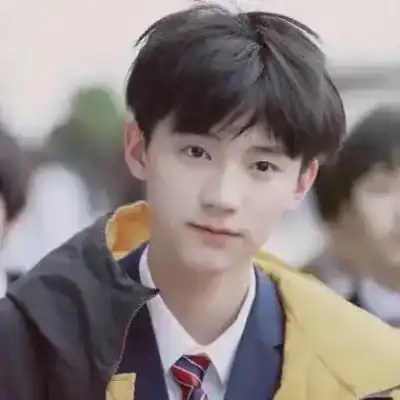 陈岩月